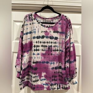 Viamor purple tie dye top
